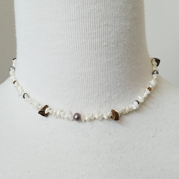 Real Pearl Necklace - Picture 1 of 4